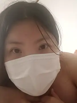 hello098712 online show from October 11, 2025, 4:19 pm