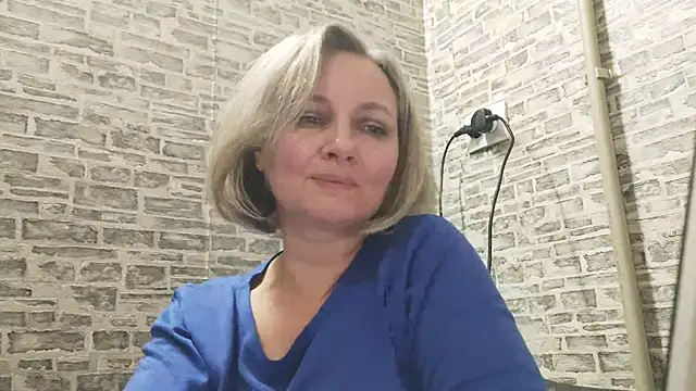 Snapshot of EdithManning chatting on February 11, 2025, 6:33 pm EdithManning online show from February 11, 2025, 6:33 pm