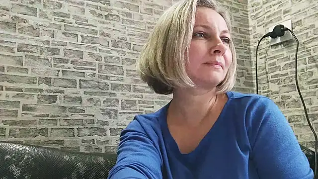 Snapshot of EdithManning chatting on February 11, 2025, 12:25 pm EdithManning online show from February 11, 2025, 12:25 pm