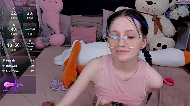 MiaKarlos online show from March 22, 2025, 7:15 am