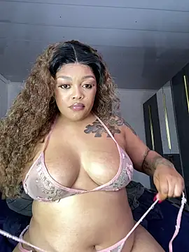 Snapshot of Naughty-Mel chatting on October 20, 2025, 6:15 am Naughty-Mel online show from October 20, 2025, 6:15 am