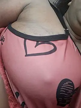 Hot-Anuska online show from December 3, 2025, 2:34 am