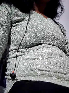 Hot-Anuska online show from September 14, 2025, 10:26 am