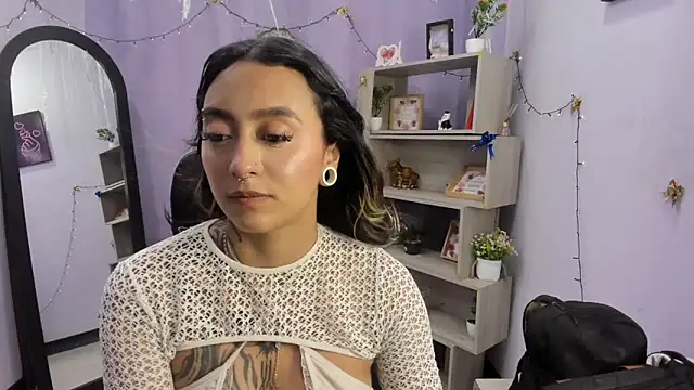 Snapshot of Miaa_Thopmson chatting on March 19, 2026, 9:59 pm Miaa Thopmson online show from March 19, 2026, 9:59 pm