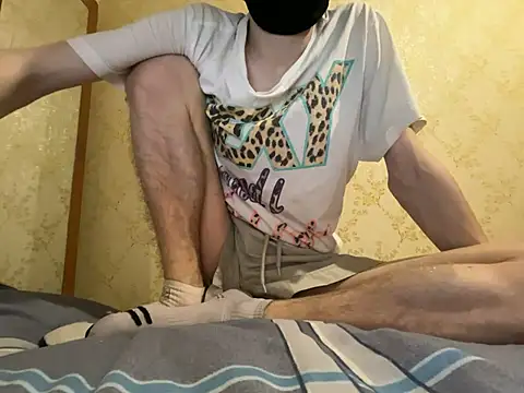 HappyCake online show from December 17, 2024, 6:53 pm