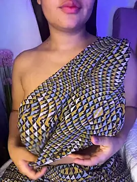 shara queen1 online show from May 11, 2026, 2:35 am