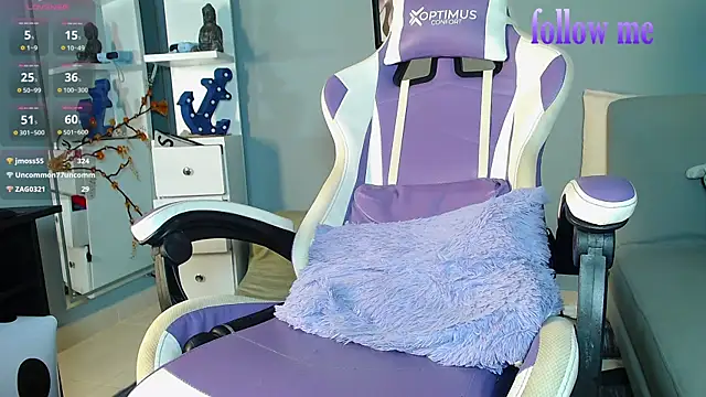 Snapshot of zoey-fox chatting on March 13, 2025, 5:00 am zoey-fox online show from March 13, 2025, 5:00 am