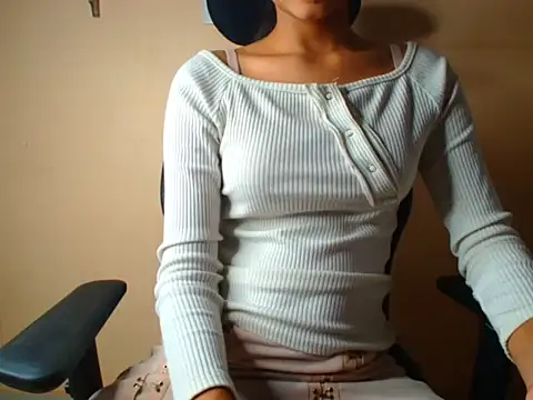 Chandani-Love online show from March 16, 2026, 6:21 pm