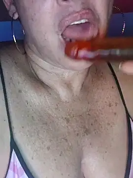 Kasandra Ho online show from February 15, 2026, 6:07 pm