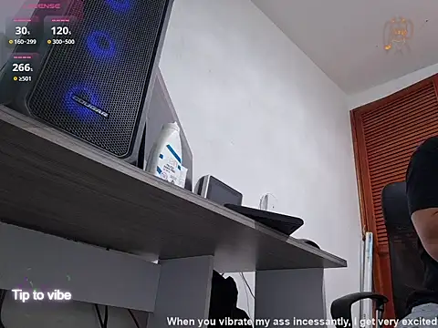 dragon1006 online show from January 6, 2026, 5:11 am