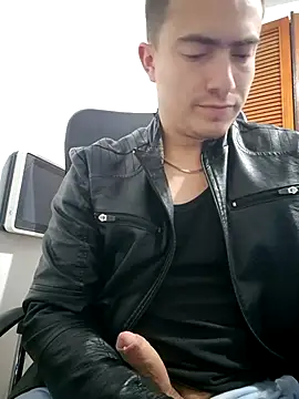 dragon1006 online show from April 23, 2026, 6:20 am