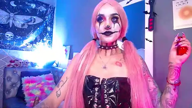 amelierouss online show from April 18, 2026, 2:58 am