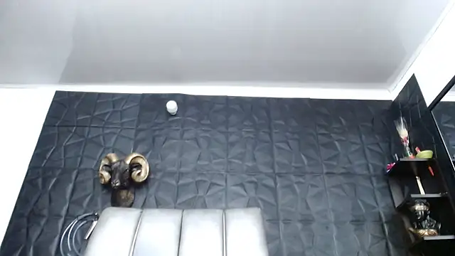 Hanna Fox 69 online show from April 21, 2026, 8:54 am