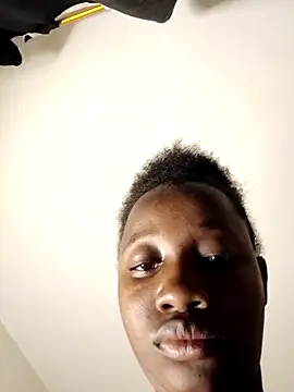 Snapshot of kharoll chatting on October 26, 2025, 3:51 am kharoll online show from October 26, 2025, 3:51 am