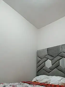 Snapshot of kharoll chatting on November 28, 2025, 1:44 pm kharoll online show from November 28, 2025, 1:44 pm