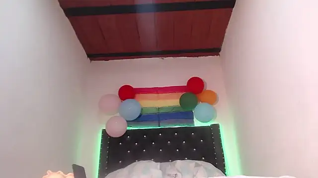 EbonyAscend online show from January 14, 2026, 2:15 am