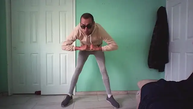 Pumpndeep online show from February 21, 2025, 6:59 pm