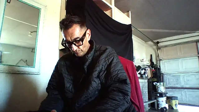 Pumpndeep online show from October 1, 2025, 5:39 pm