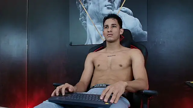 JakeMoxley online show from October 10, 2025, 12:39 pm