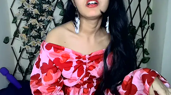 SUZY FROMUS online show from February 15, 2025, 10:21 pm