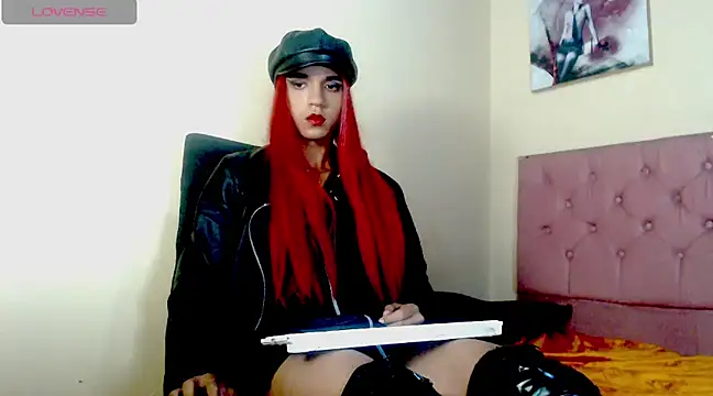 Snapshot of Angiee_Ts chatting on February 22, 2025, 12:18 pm Angiee Ts online show from February 22, 2025, 12:18 pm