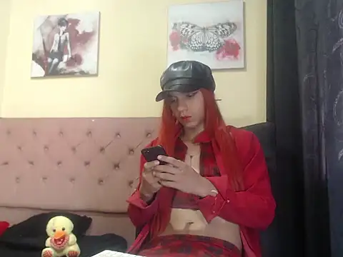 Snapshot of Angiee_Ts chatting on September 17, 2025, 12:29 pm Angiee Ts online show from September 17, 2025, 12:29 pm