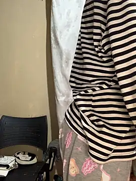 Snapshot of SEXY_TOKYOxxx chatting on October 19, 2025, 7:44 am SEXY TOKYOxxx online show from October 19, 2025, 7:44 am