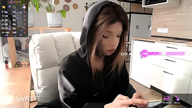 Snapshot of Tanya_M chatting on November 22, 2025, 8:24 am Tanya M online show from November 22, 2025, 8:24 am