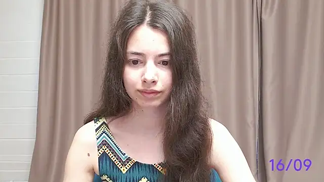 Snapshot of sweet_sweet_angel chatting on September 16, 2025, 8:48 am sweet sweet angel online show from September 16, 2025, 8:48 am