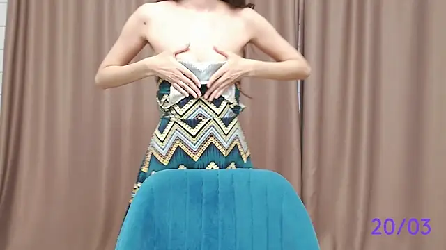 Snapshot of sweet_sweet_angel chatting on March 20, 2025, 8:53 am sweet sweet angel online show from March 20, 2025, 8:53 am