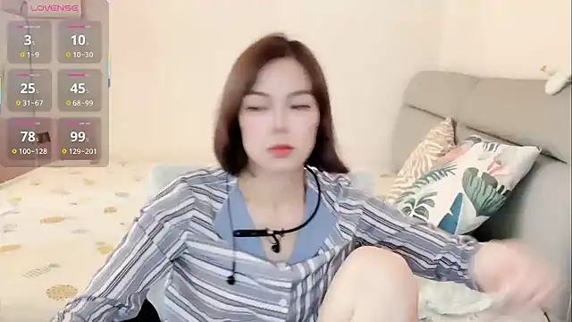 Linda-LL online show from September 22, 2025, 5:57 am