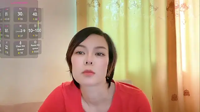 Linda-LL online show from June 1, 2026, 1:28 am