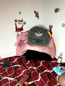 paisitahot1975 online show from November 21, 2025, 11:59 pm