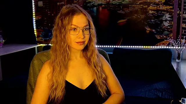 Snapshot of pusyavykusya chatting on February 21, 2026, 7:38 pm pusyavykusya online show from February 21, 2026, 7:38 pm