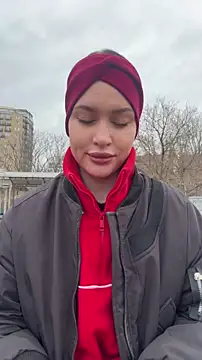 Snapshot of KikiWatson chatting on February 17, 2026, 8:11 am KikiWatson online show from February 17, 2026, 8:11 am