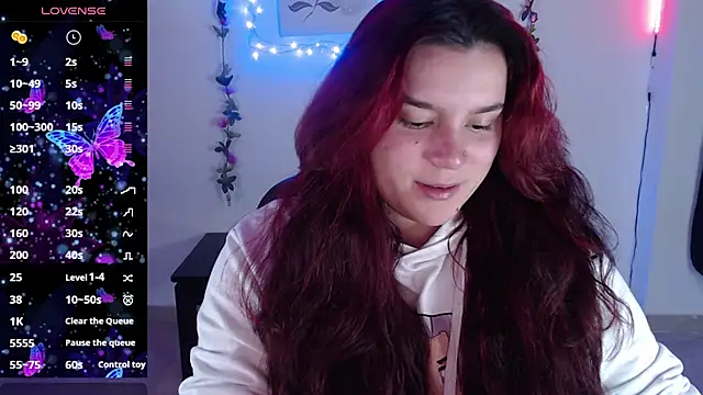 Nika 1  online show from February 4, 2025, 10:02 pm