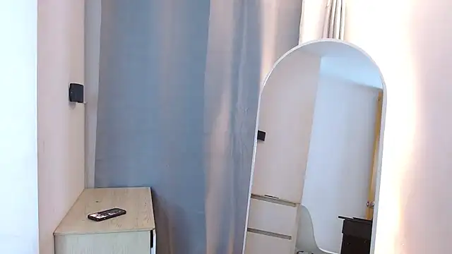 sophii12-12 online show from February 27, 2026, 11:37 pm