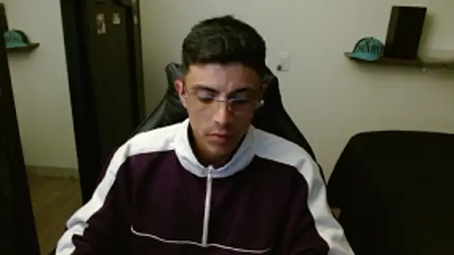 kv   xxx  online show from February 3, 2026, 6:40 am