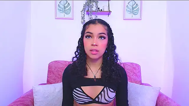 Snapshot of Sara_Jhonson chatting on January 9, 2025, 11:13 pm Sara Jhonson online show from January 9, 2025, 11:13 pm