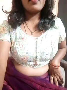 Snapshot of sneha_telugu_girl chatting on October 7, 2025, 7:15 pm sneha telugu girl online show from October 7, 2025, 7:15 pm
