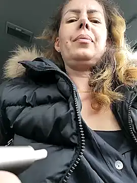 Snapshot of uber_babe chatting on March 17, 2025, 11:10 am uber babe online show from March 17, 2025, 11:10 am