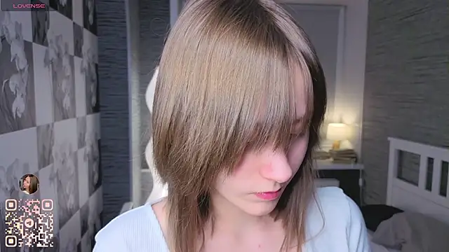 Snapshot of EthalBuffkin chatting on February 16, 2026, 7:12 pm EthalBuffkin online show from February 16, 2026, 7:12 pm