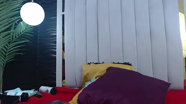 Melody Megann online show from March 18, 2025, 6:06 pm