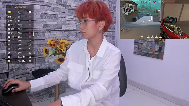 Snapshot of Eriol_ chatting on February 24, 2025, 6:04 pm Eriol online show from February 24, 2025, 6:04 pm