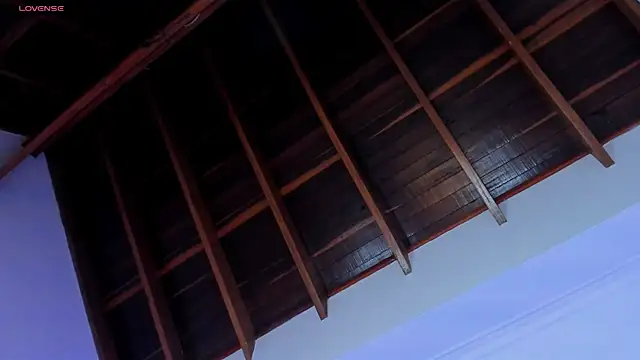 scarlet hill online show from October 23, 2025, 1:21 pm