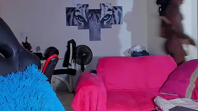 ray long222 online show from February 5, 2026, 12:45 pm