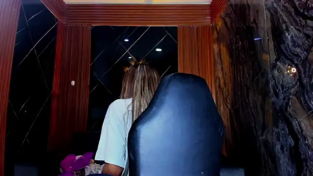 Isabella stanford2 online show from January 10, 2026, 9:21 pm