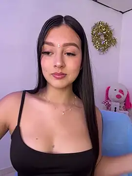 kanne mia online show from March 10, 2025, 5:29 pm