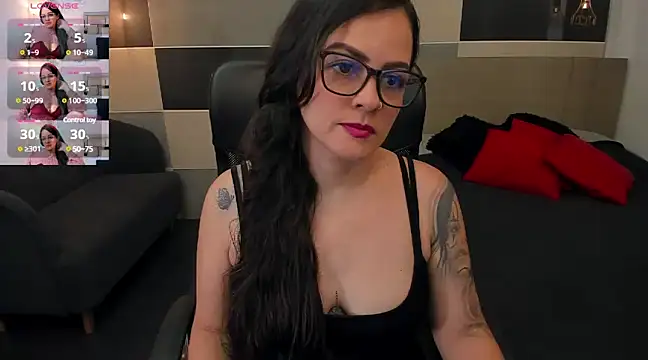 Zara Jackson online show from March 10, 2025, 8:34 pm