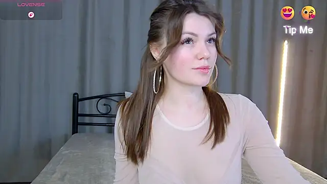 Snapshot of _RiverLov chatting on February 3, 2026, 2:55 pm RiverLov online show from February 3, 2026, 2:55 pm